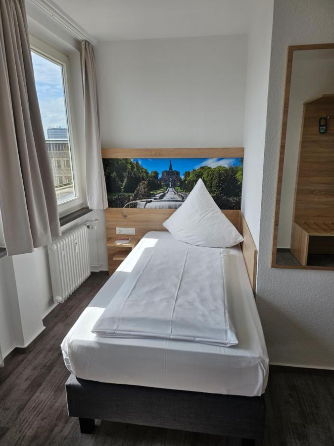 Stadthotel Касел Екстериор снимка